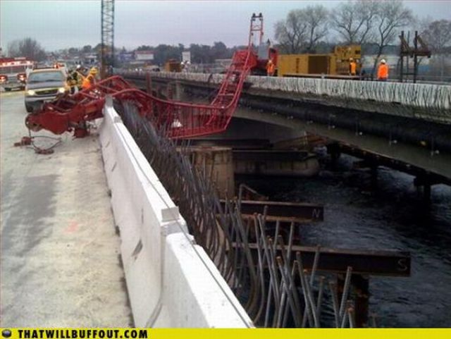 Cars in Hilarious and Weird Situations (83 pics)