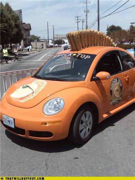 Cars in Hilarious and Weird Situations (83 pics)