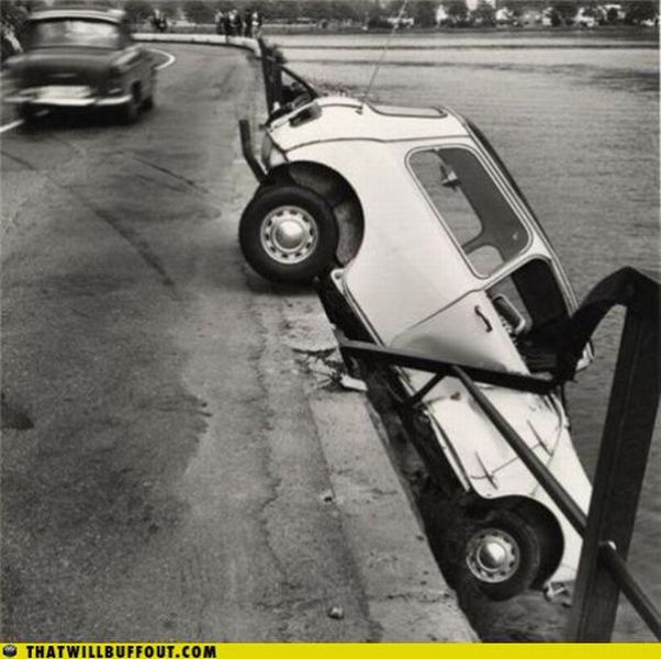 Cars in Hilarious and Weird Situations (83 pics)