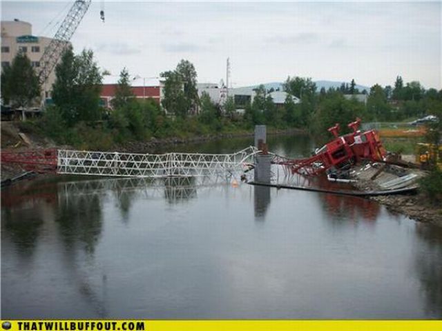 Cars in Hilarious and Weird Situations (83 pics)