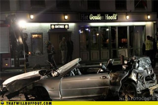 Cars in Hilarious and Weird Situations (83 pics)