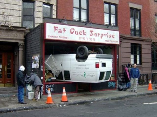 Cars in Hilarious and Weird Situations (83 pics)