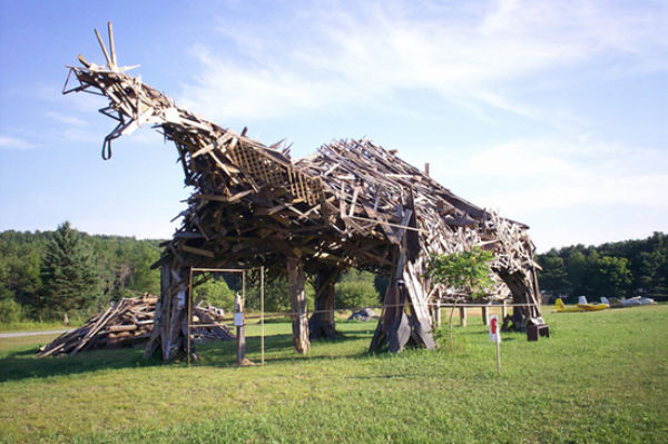 Awesome Giant Sculptures (31 pics)