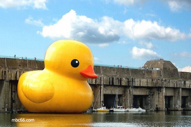 Awesome Giant Sculptures (31 pics)