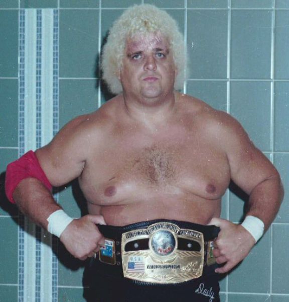 Best Beer Bellies (25 pics)