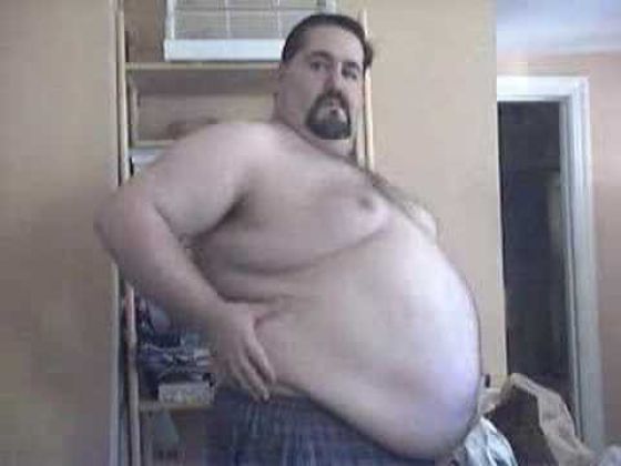 Best Beer Bellies (25 pics)