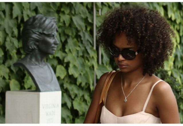 Summer Girls (79 pics)