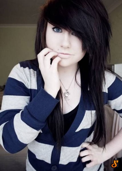 Emo Babes (71 pics)