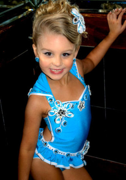 Beauty Children Pageants Make Children Look Ugly