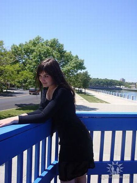 Tempting Thief (10 pics)