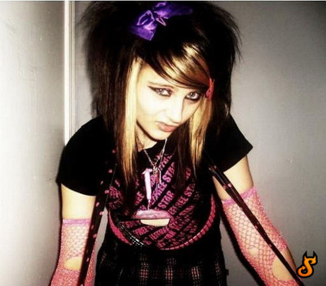 new selection with emo girls 35 pics 9.html - 35 HD Photos | Premium Gallery 2010