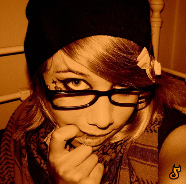 new selection with emo girls 35 pics 9.html - 35 HD Photos | Premium Gallery 2010