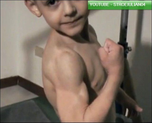 Strong Boys (21 pics)