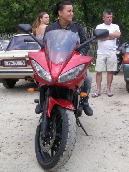 Lady Bikers in Russia (14 pics)