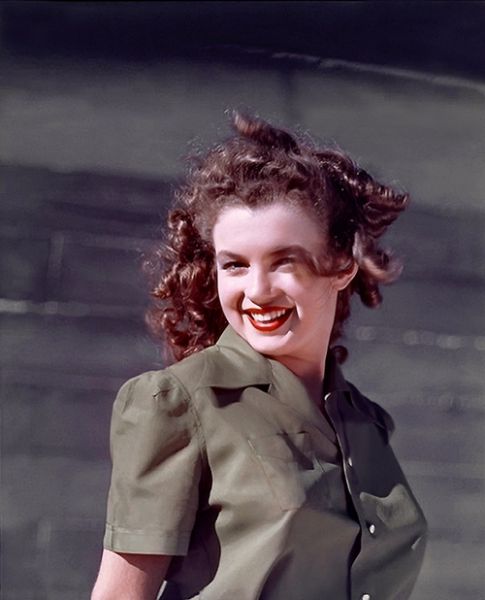 Rare Photographs of Celebrities. Part 10 (88 pics)