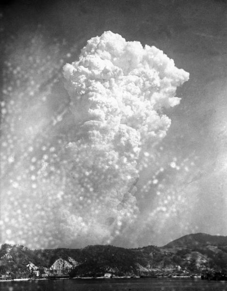 Frightening Hiroshima and Nagasaki Atomic Bomb Pictures