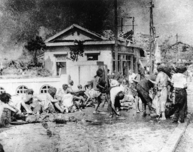 Frightening Hiroshima and Nagasaki Atomic Bomb Pictures