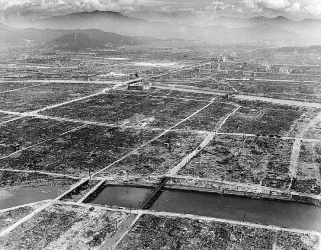 Frightening Hiroshima and Nagasaki Atomic Bomb Pictures
