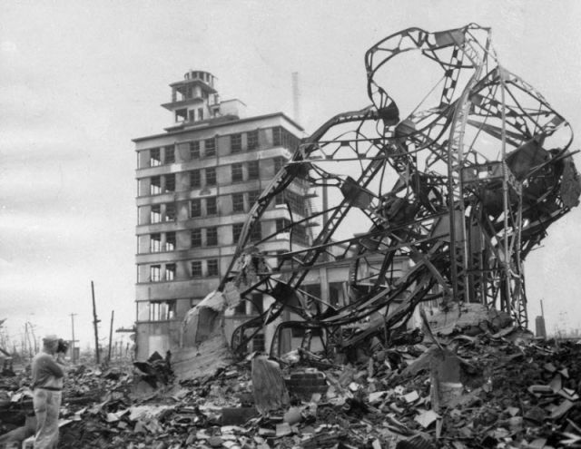 Frightening Hiroshima and Nagasaki Atomic Bomb Pictures