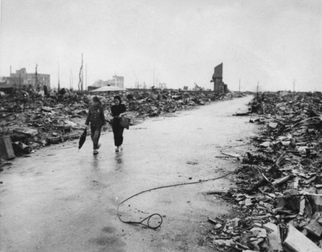 Frightening Hiroshima and Nagasaki Atomic Bomb Pictures