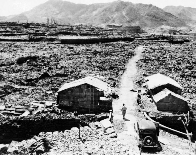 Frightening Hiroshima and Nagasaki Atomic Bomb Pictures
