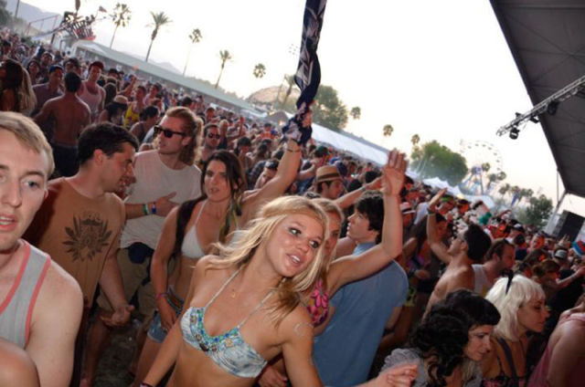 Coachella Music Festival: Half Naked Hot Young White Chicks Dancing