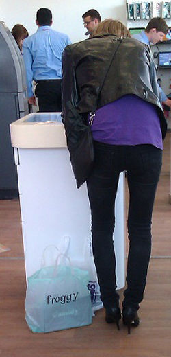 Being Fashionable Is So Hard