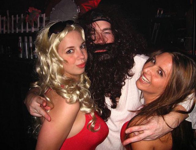 Jesus Partying With Super Hot Babes