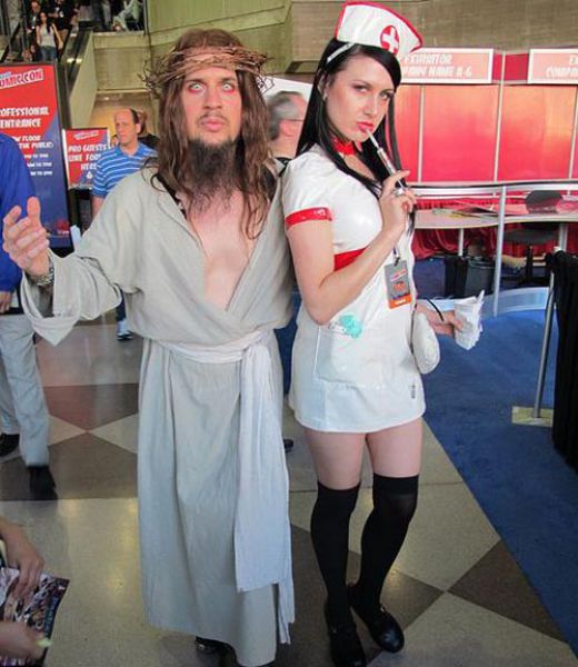 Jesus Partying With Super Hot Babes