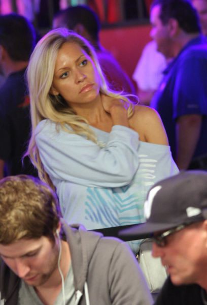 Sexy Poker Women