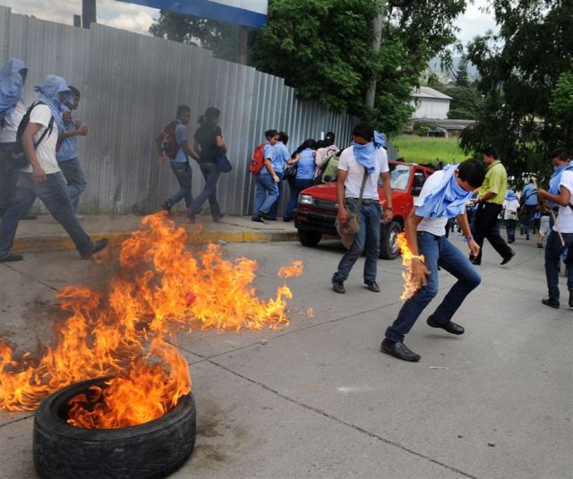 daily picdump 100 pics 38.html - 100 HD Photos | Premium Gallery 2011