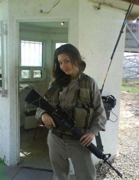 Girls with Guns - Could It Be Any Hotter?