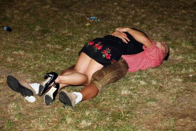 Hilarious Drunk and Wasted People