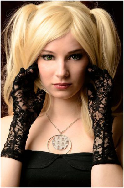 Hot Girl Who Loves Cosplaying