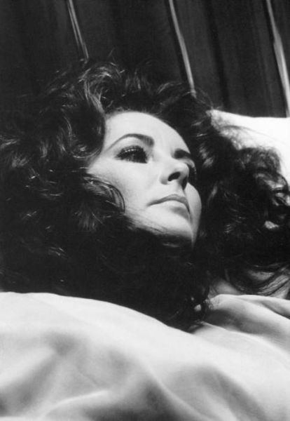 Rare Photographs of Celebrities. Part 16