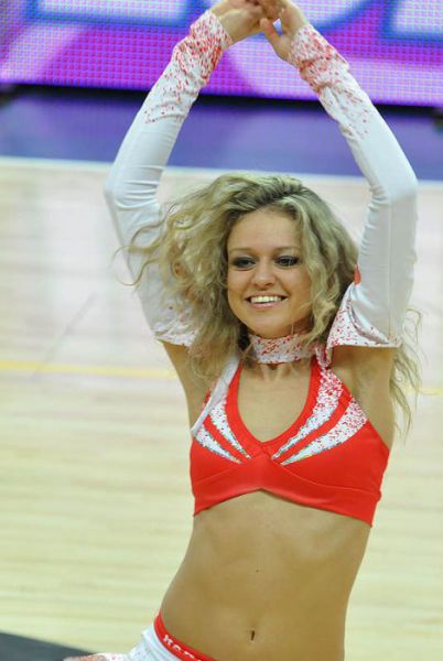 Ukrainian Banned Cheerleaders Are Back