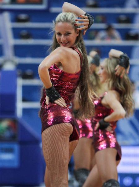 Ukrainian Banned Cheerleaders Are Back