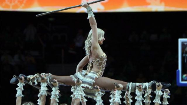 Ukrainian Banned Cheerleaders Are Back