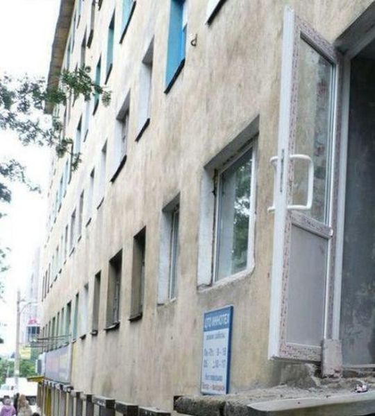 Hilarious Construction Fails