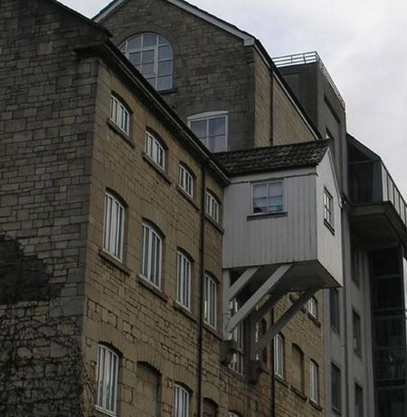 Hilarious Construction Fails