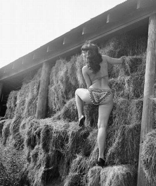 Rare Photographs of Celebrities. Part 18