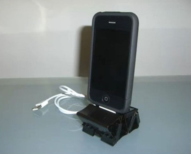 Binder Clips Can Be Very Handy