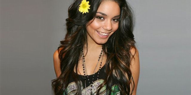 Some of the Hottest Actresses Aged 25 And Under