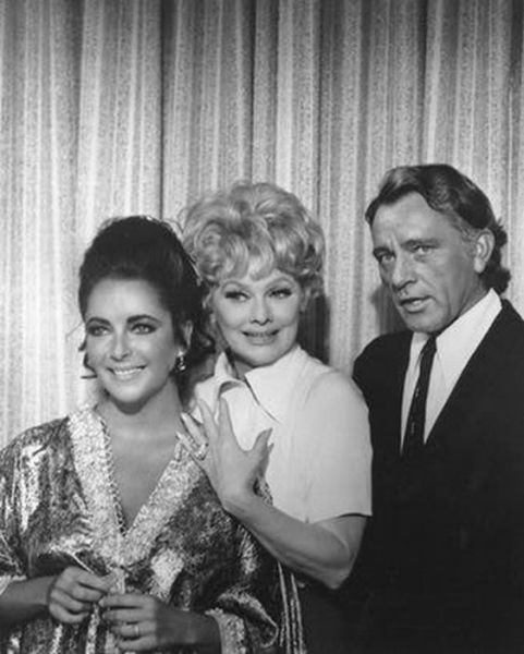 Celebs Hanging Out Together. Part 3