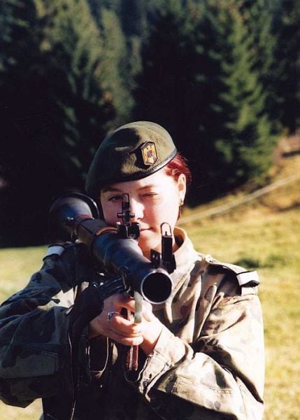 Cute Girls and Guns Go Well Together