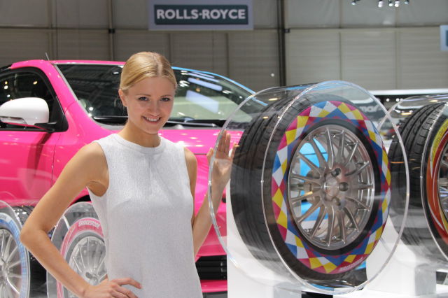 Geneva Motor Show Beauties