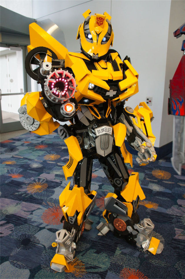 Supreme Cosplay Pics from the WonderCon 2012