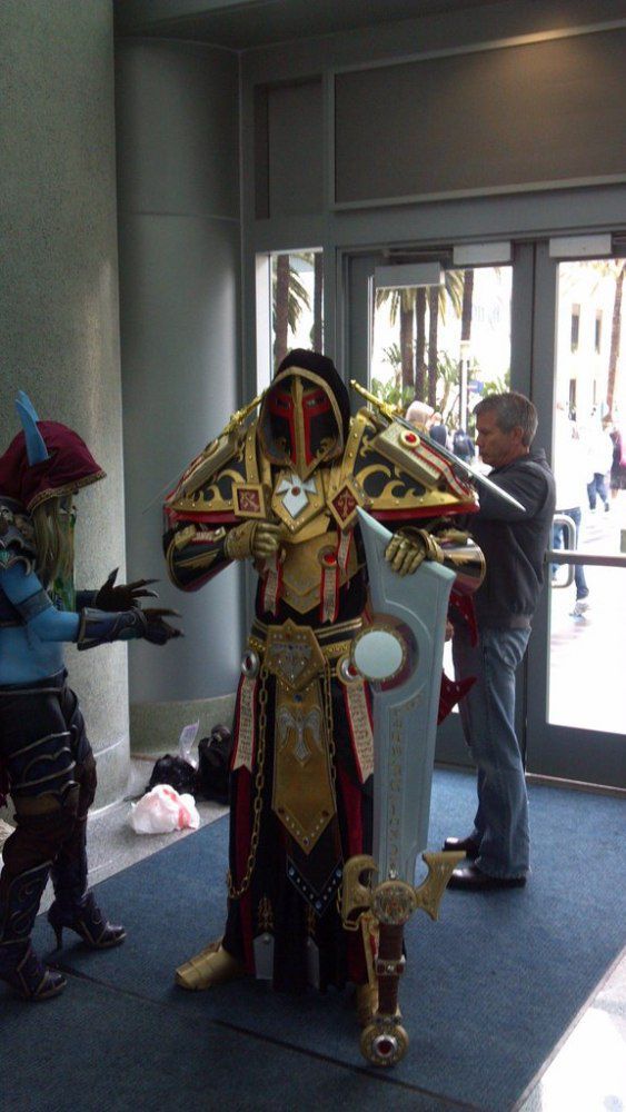 Supreme Cosplay Pics from the WonderCon 2012