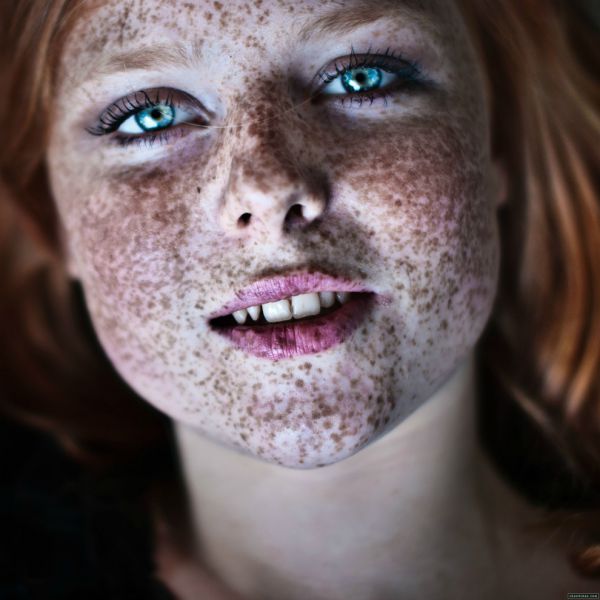 Beautiful and Artistic Female Portraits