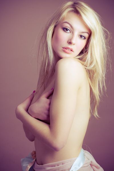 Artistic Portraits of Beautiful Women